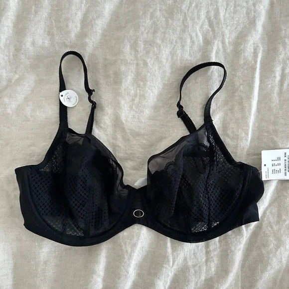 Chantelle black lace bra NWT 32DD - Picture 3 of 4